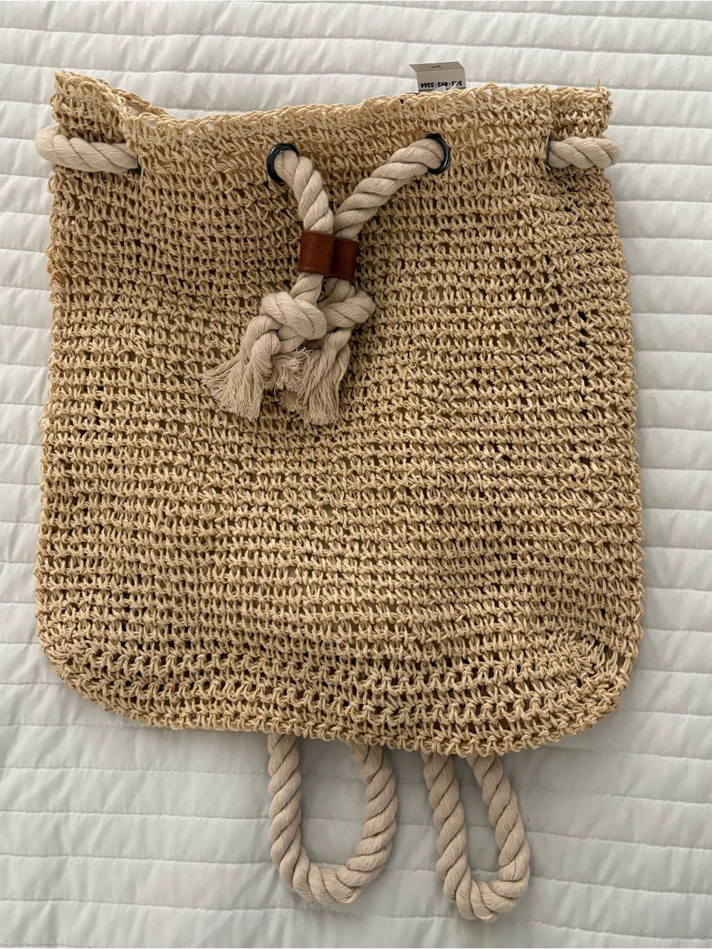 Woven Straw Drawstring Bucket Bag - backpack. Rope strap. NWT - Picture 3 of 6